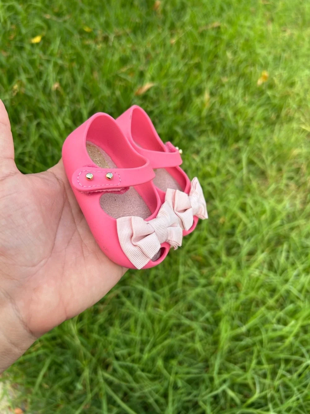 Pink Girls' Bow Mary Jane Shoes - Kids